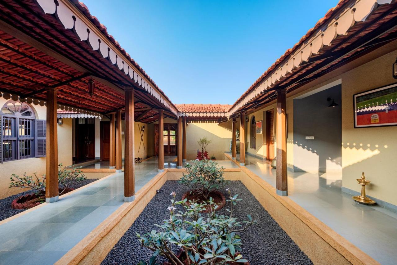 Saffronstays Anantham, Kamshet - Pet-Friendly Lakefront Villa With A Huge Verandah Nethersole Dam Eksteriør billede