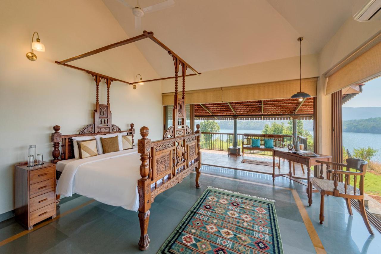 Saffronstays Anantham, Kamshet - Pet-Friendly Lakefront Villa With A Huge Verandah Nethersole Dam Eksteriør billede