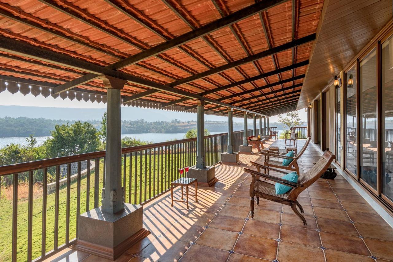 Saffronstays Anantham, Kamshet - Pet-Friendly Lakefront Villa With A Huge Verandah Nethersole Dam Eksteriør billede